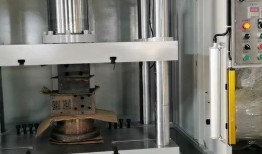 压铸保温炉爆料视频讲解