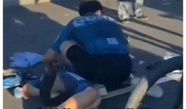 苏有朋爆料父亲被打视频