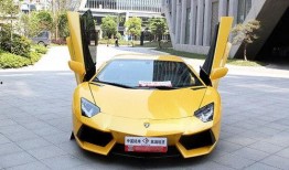 豪车租赁爆料案例最新消息,最新案例揭露行业潜规则与真相