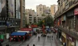 重庆商业街爆料案件最新,神秘盗窃案引发全城关注